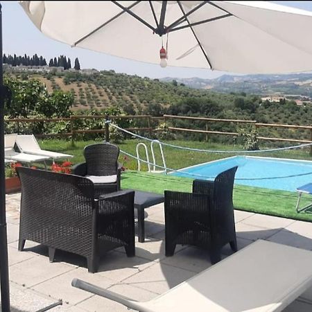 B&B La Casa In Campagna Collecorvino 외부 사진