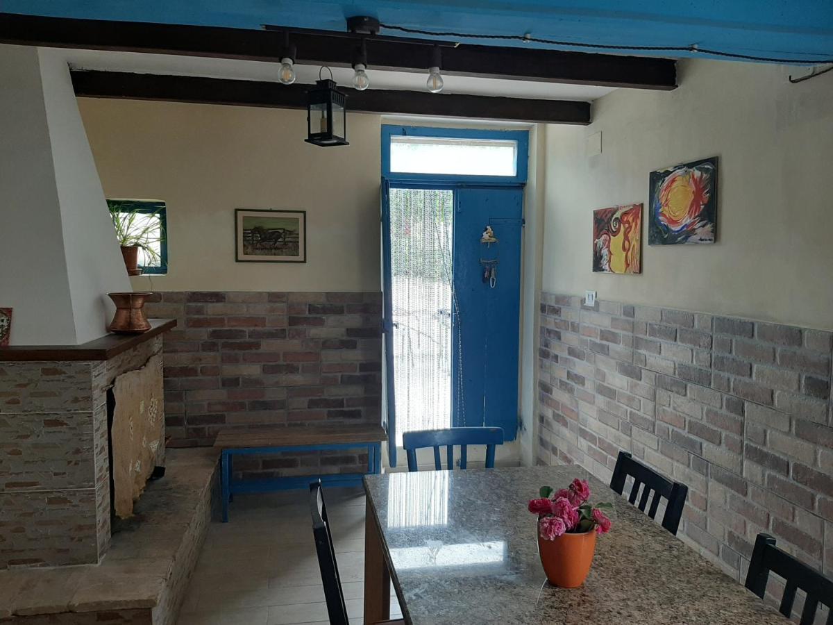 B&B La Casa In Campagna Collecorvino 외부 사진